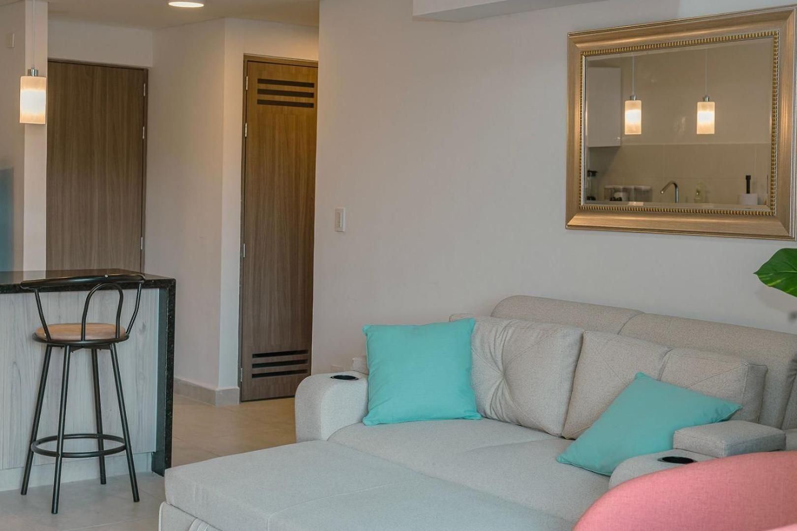 Apto Moderno En Serena Del Mar Con Terraza. Ideal Familias Y Grupos